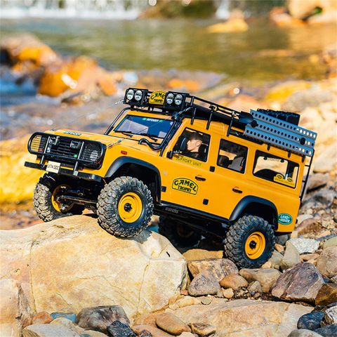 FMS FCX10 1/10 Land Rover Camel Trophy Edition – Officially Licensed 4WD RC Rock Crawler Truck with 2-Speed & LED Lights