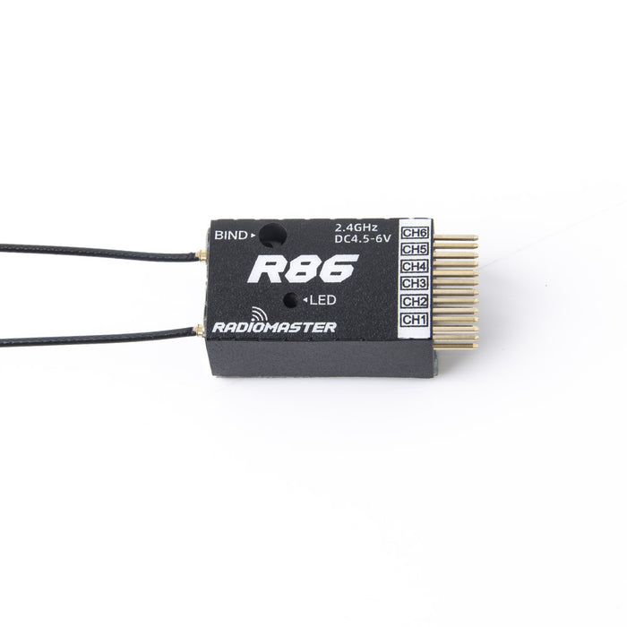 RadioMaster R86 2.4GHz 6CH Más de 1KM PWM Nano Receptor Compatible FrSky D8 Soporte Retorno RSSI para RC Drone
