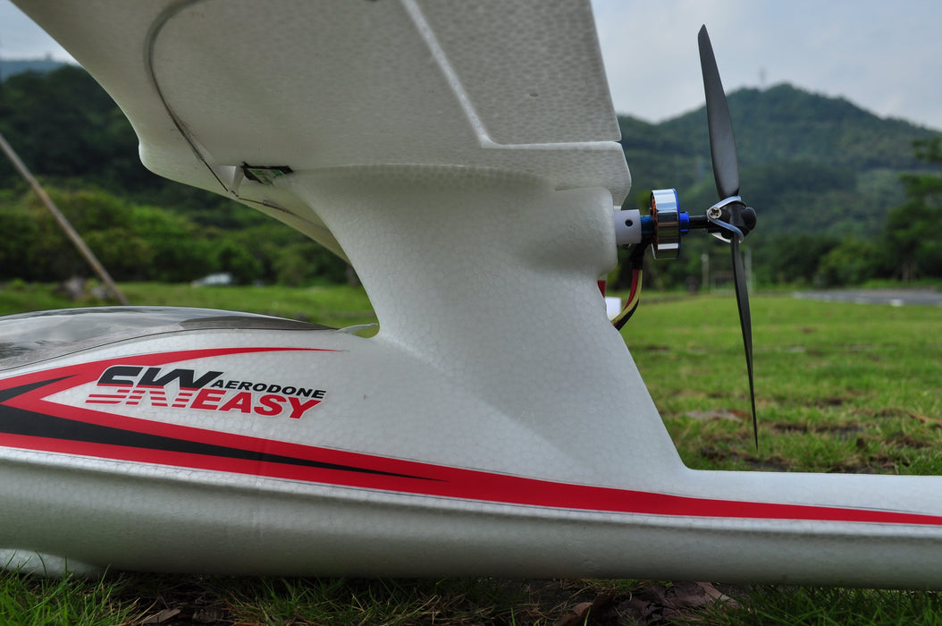SkyEasy グライダー EPO 1050mm 翼幅 PNP